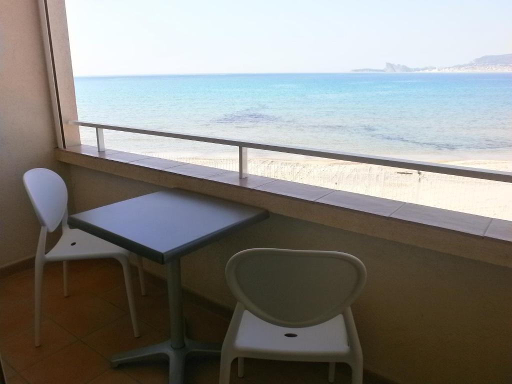 Au Tapis De Sable Saint-Cyr-sur-Mer Quarto foto